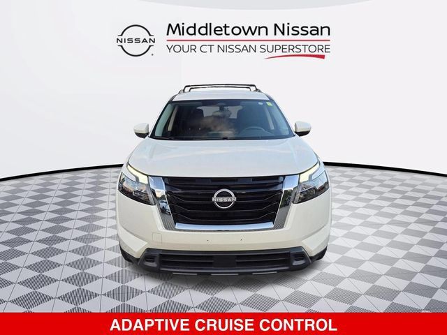 Certified 2024 Nissan Pathfinder SV AWD/4WD image 10