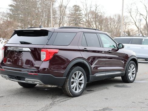 Certified 2023 Ford Explorer XLT w/ Equipment Group 202A image 5