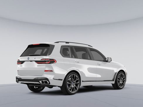 New 2026 BMW X7 xDrive40i image 3