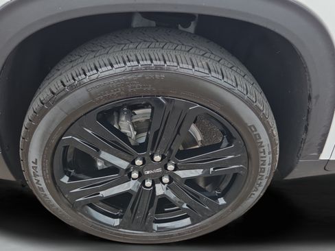 Used 2024 GMC Acadia Elevation w/ Black Edition FWD image 33