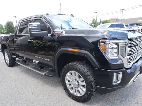 Used 2021 GMC Sierra 2500 Denali w/ Denali Ultimate Package AWD/4WD image 5
