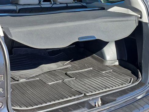 Used 2017 Subaru Forester 2.5i Limited image 21