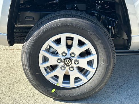 New 2025 Toyota Tacoma SR5 image 6