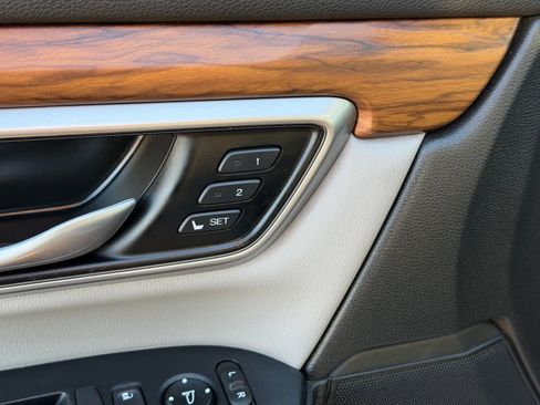 Used 2022 Honda CR-V EX-L image 14