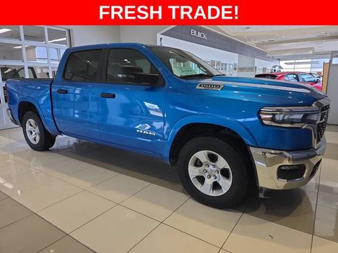 Used 2025 RAM 1500 Big Horn AWD/4WD image 7