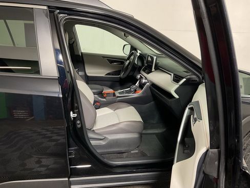 Used 2024 Toyota RAV4 Adventure image 35