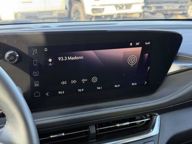 Used 2024 Buick Envista Preferred w/ Convenience I Package FWD image 24