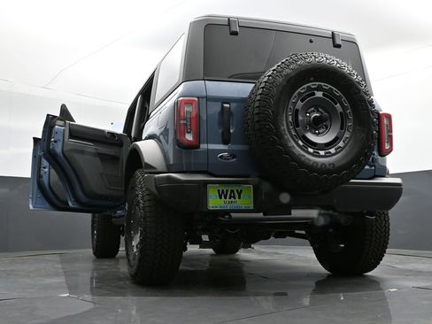 New 2025 Ford Bronco Badlands image 41