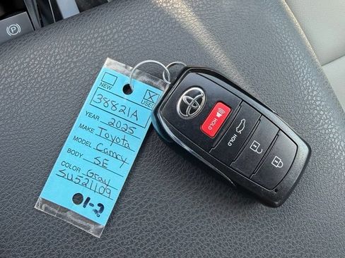 Certified 2025 Toyota Camry SE AWD/4WD image 37
