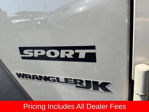 Used 2018 Jeep Wrangler Sport AWD/4WD image 8