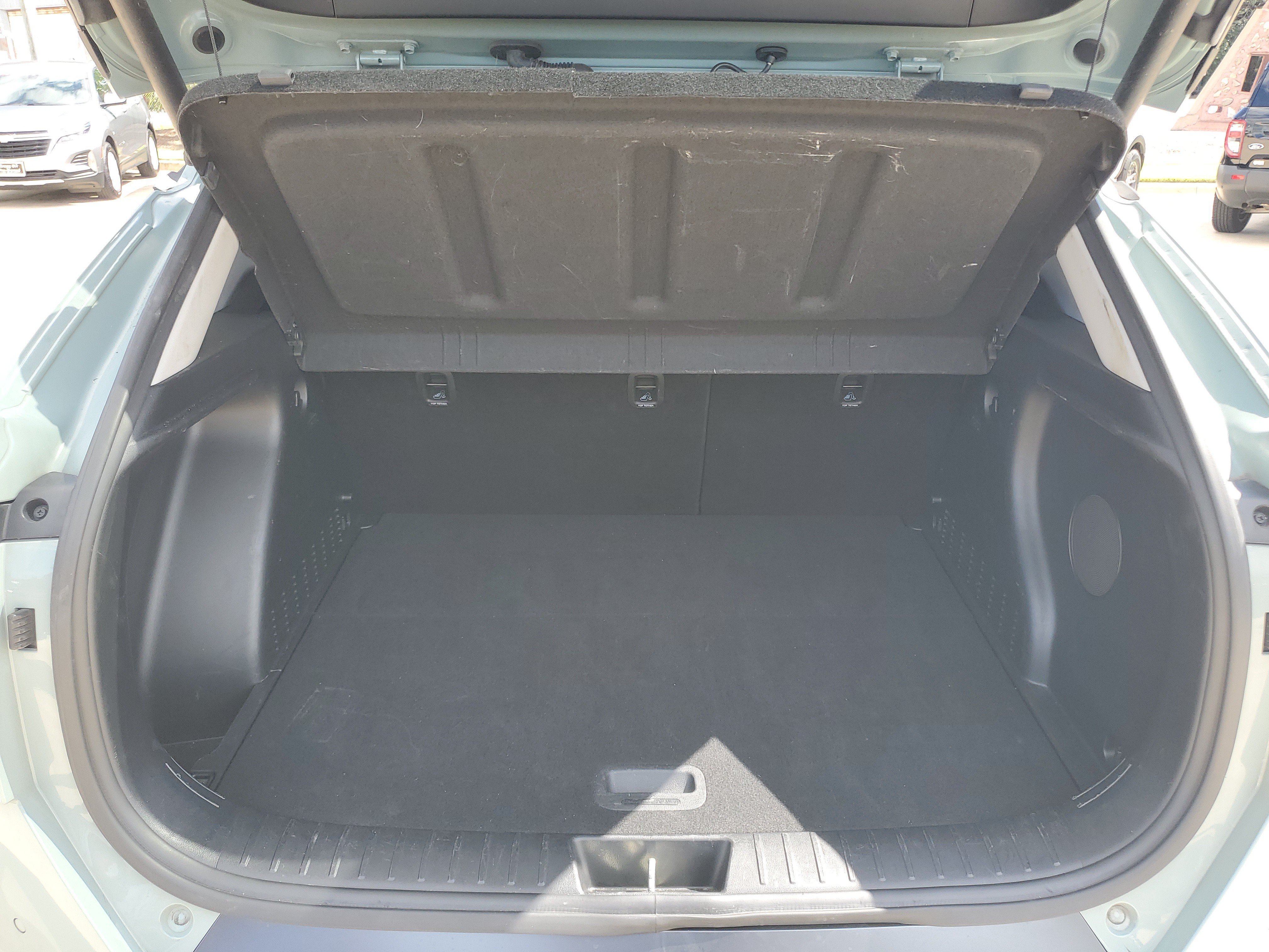 Used 2024 Hyundai Kona Limited AWD/4WD image 36