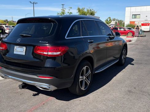 Used 2016 Mercedes-Benz GLC 300 4MATIC w/ Premium Package image 6