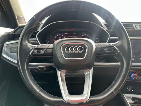 Used 2022 Audi Q3 2.0T Premium w/ Convenience Package image 7