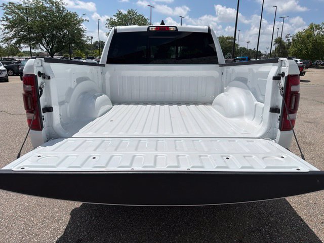Used 2024 RAM 1500 Limited w/ Trailer Tow Group AWD/4WD image 17
