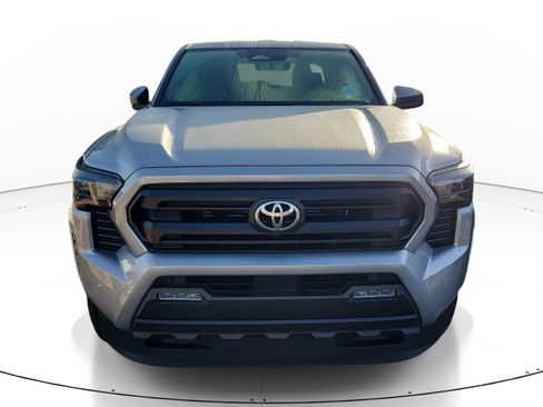 Certified 2024 Toyota Tacoma SR5 RWD image 2