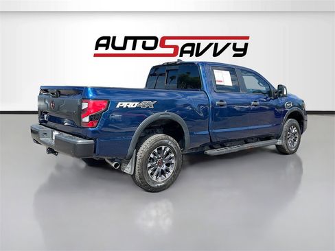 Used 2023 Nissan Titan PRO-4X w/ Pro-4x Convenience Package image 7