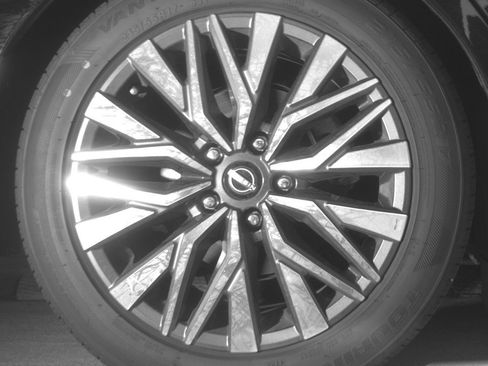 Used 2025 Nissan Altima 2.5 SV image 15