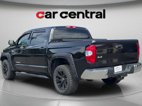 Used 2021 Toyota Tundra SR5 w/ SR5 Upgrade Package AWD/4WD image 3