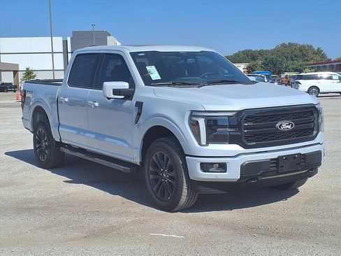 New 2025 Ford F150 Lariat w/ Equipment Group 501A Mid image 3