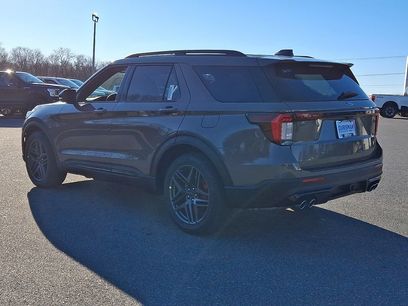 New 2026 Ford Explorer ST w/ Sun And Sound Package