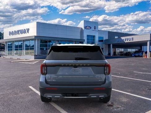 New 2026 Ford Explorer Active w/ Active Comfort Package AWD/4WD image 5