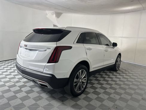 Used 2024 Cadillac XT5 Premium Luxury w/ Technology Package FWD image 8