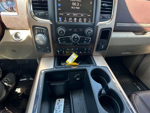 Used 2014 RAM 1500 Laramie Longhorn w/ Convenience Group AWD/4WD image 21