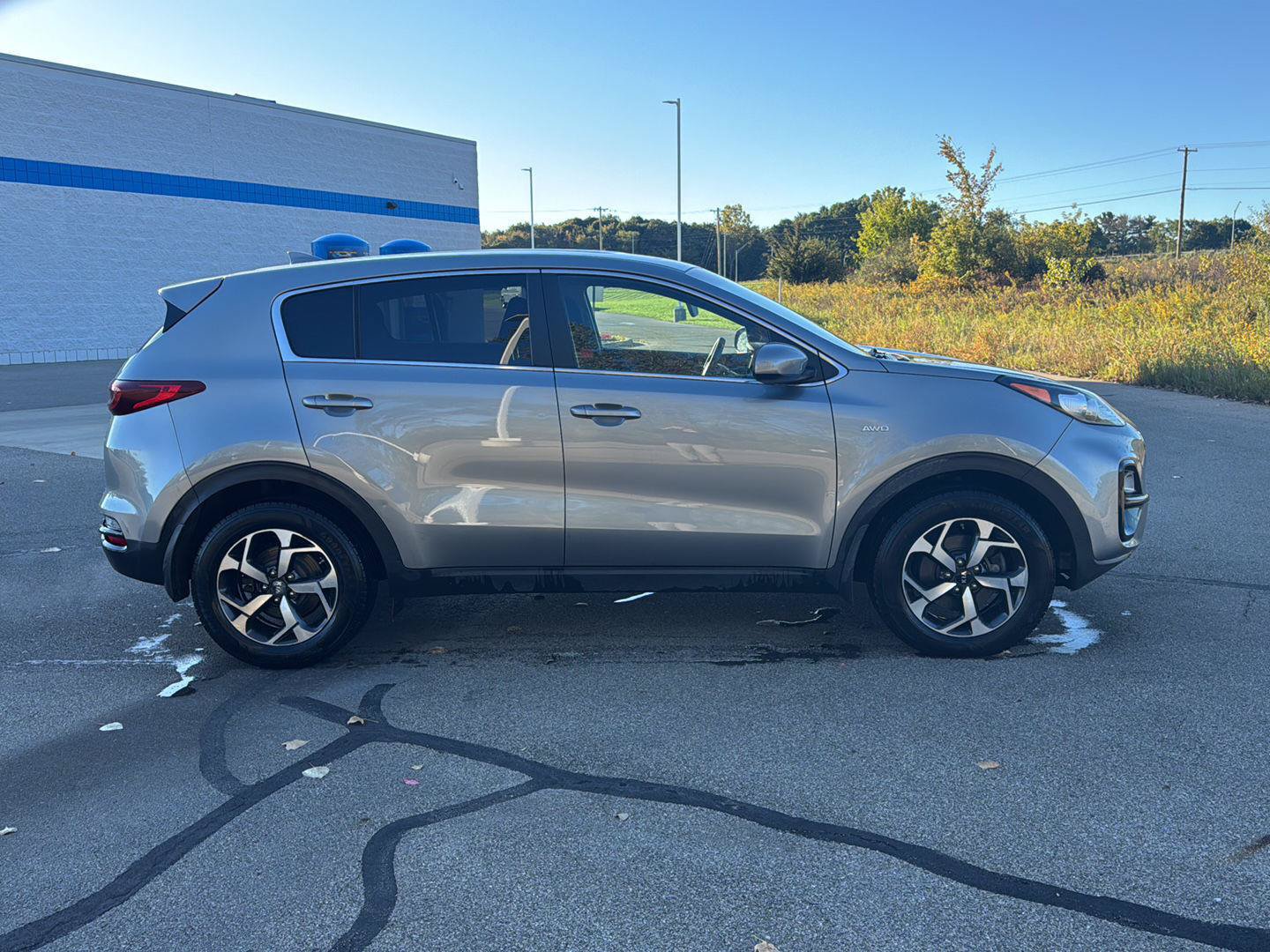 Used 2021 Kia Sportage LX AWD/4WD image 6