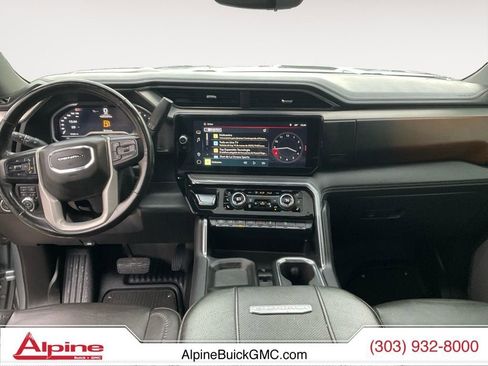 Used 2024 GMC Sierra 2500 Denali w/ Denali Reserve Package image 10