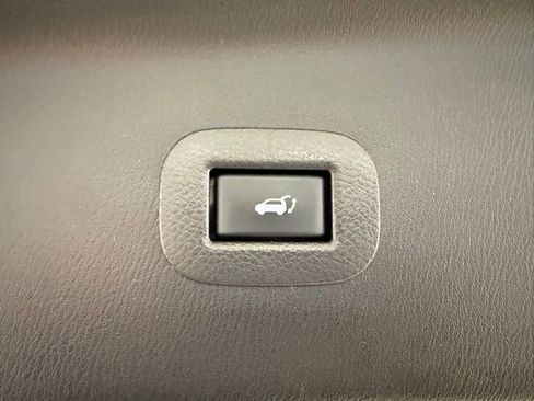 Used 2021 INFINITI QX80 Luxe image 25