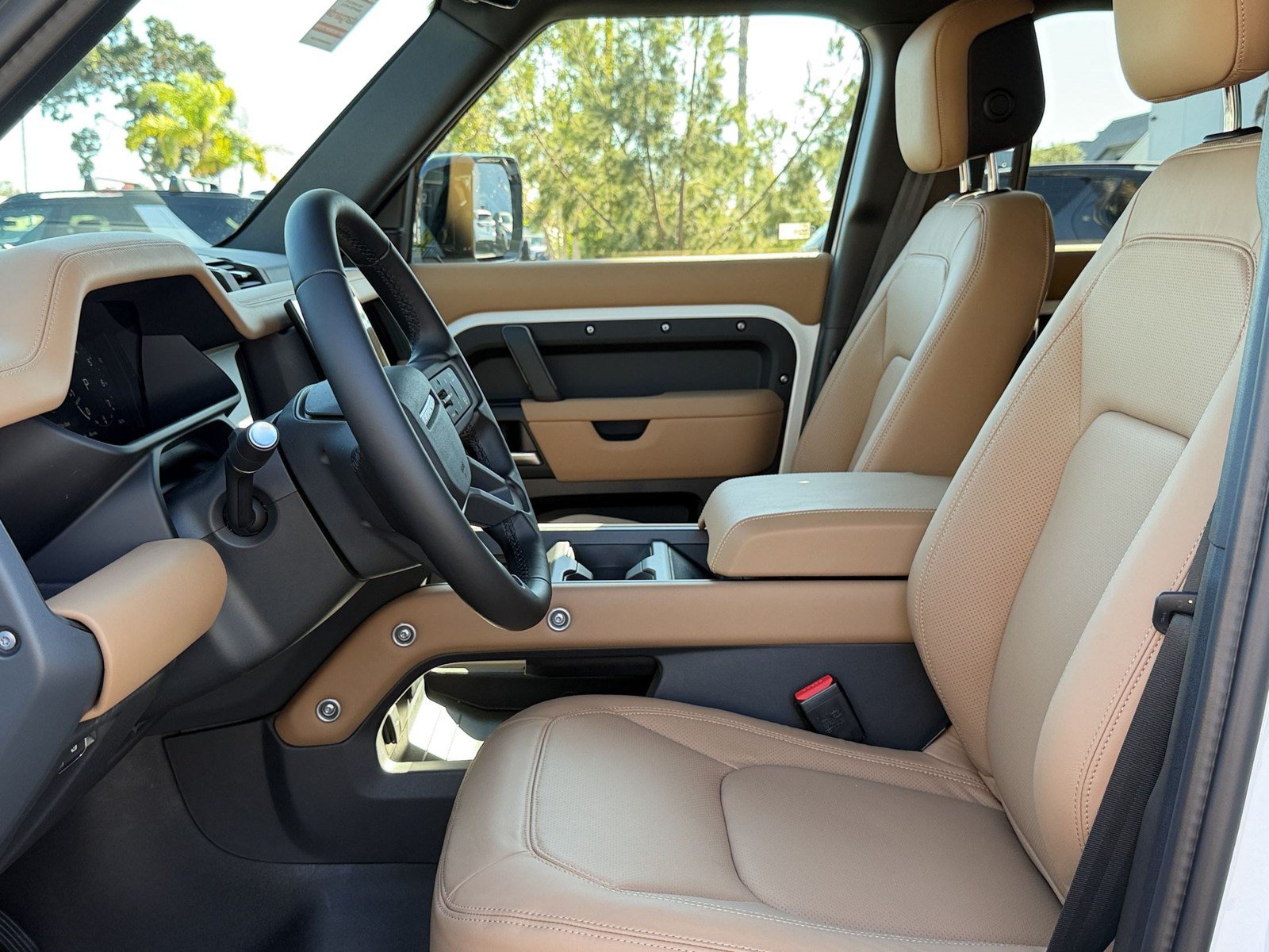 New 2026 Land Rover Defender 110 S AWD/4WD image 5