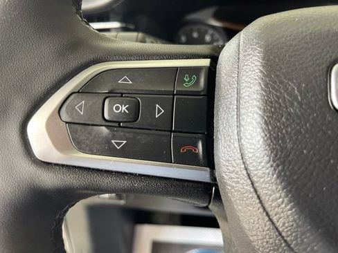 Used 2024 Jeep Compass Limited AWD/4WD image 16