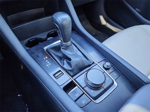 Used 2019 MAZDA MAZDA3 AWD Sedan w/ Select Package image 26