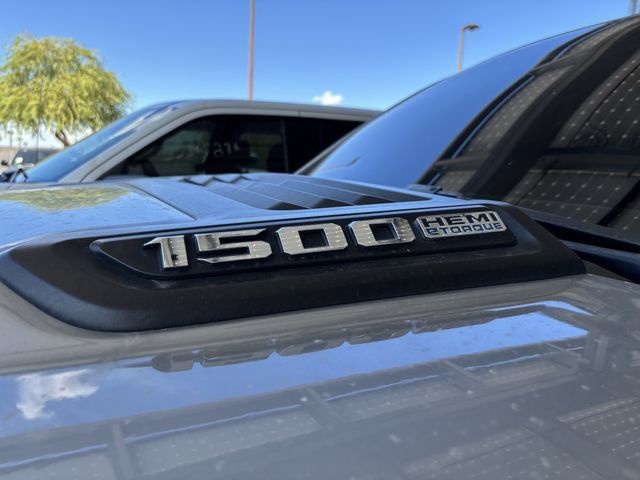 Used 2021 RAM 1500 Laramie w/ Sport Appearance Package AWD/4WD image 13