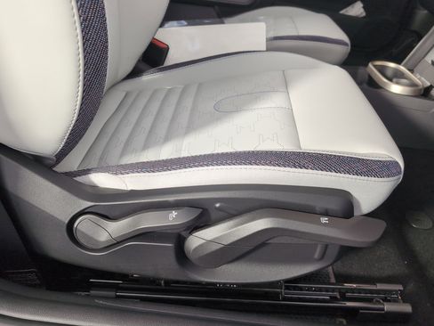 New 2026 MINI Cooper S image 31