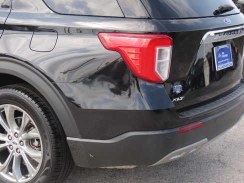 Certified 2023 Ford Explorer XLT w/ Equipment Group 202A RWD image 14
