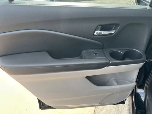 Used 2016 Honda Pilot EX image 23