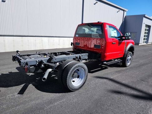 New 2026 Ford F550 4x4 Regular Cab Super Duty image 7