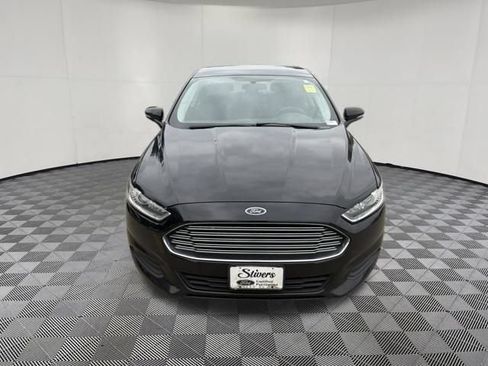 Used 2016 Ford Fusion SE FWD image 15