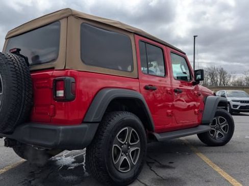 Used 2020 Jeep Wrangler Unlimited Sport AWD/4WD image 5