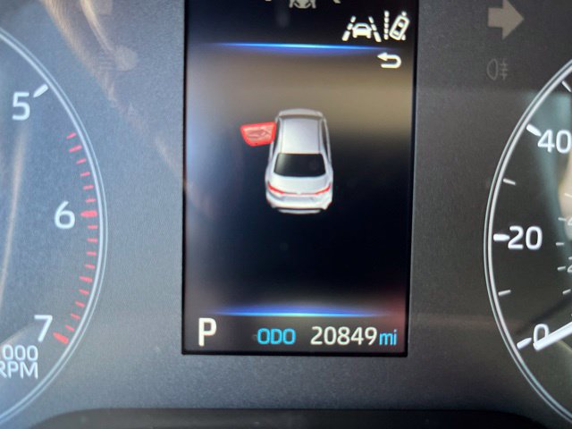 Used 2025 Toyota Corolla LE FWD image 13