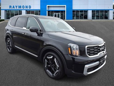 Used 2024 Kia Telluride S w/ S Sunroof Package image 1
