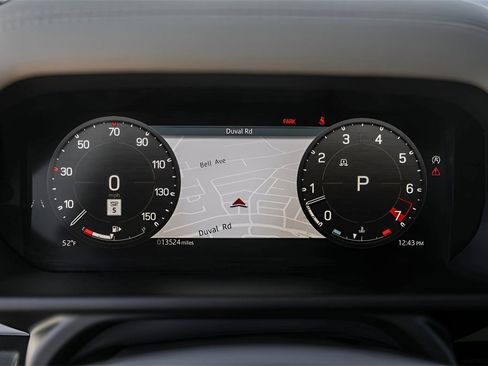 Used 2024 Land Rover Defender 110 X-Dynamic SE image 11