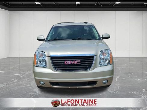 Used 2013 GMC Yukon XL SLT AWD/4WD image 3