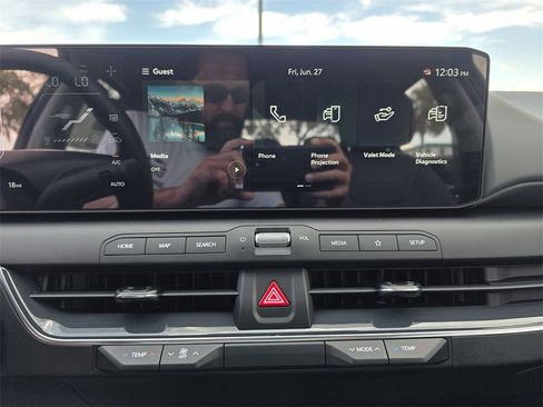 New 2025 Kia K4 EX image 22