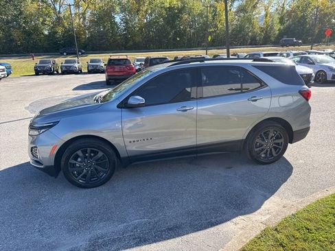 Used 2024 Chevrolet Equinox RS image 34