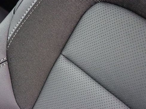 New 2026 Chevrolet Equinox EV LT image 23