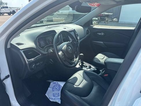 Used 2021 Jeep Cherokee Limited w/ Elite Package AWD/4WD image 26