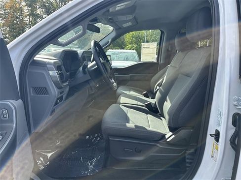 Certified 2025 Ford F150 XLT w/ Equipment Group 301A Standard image 19