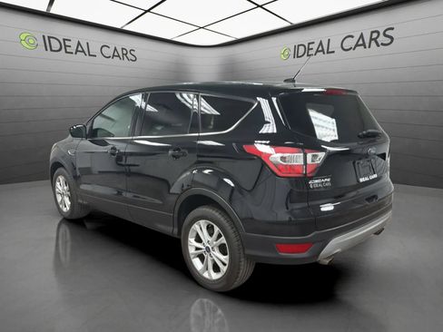 Used 2017 Ford Escape SE AWD/4WD image 7
